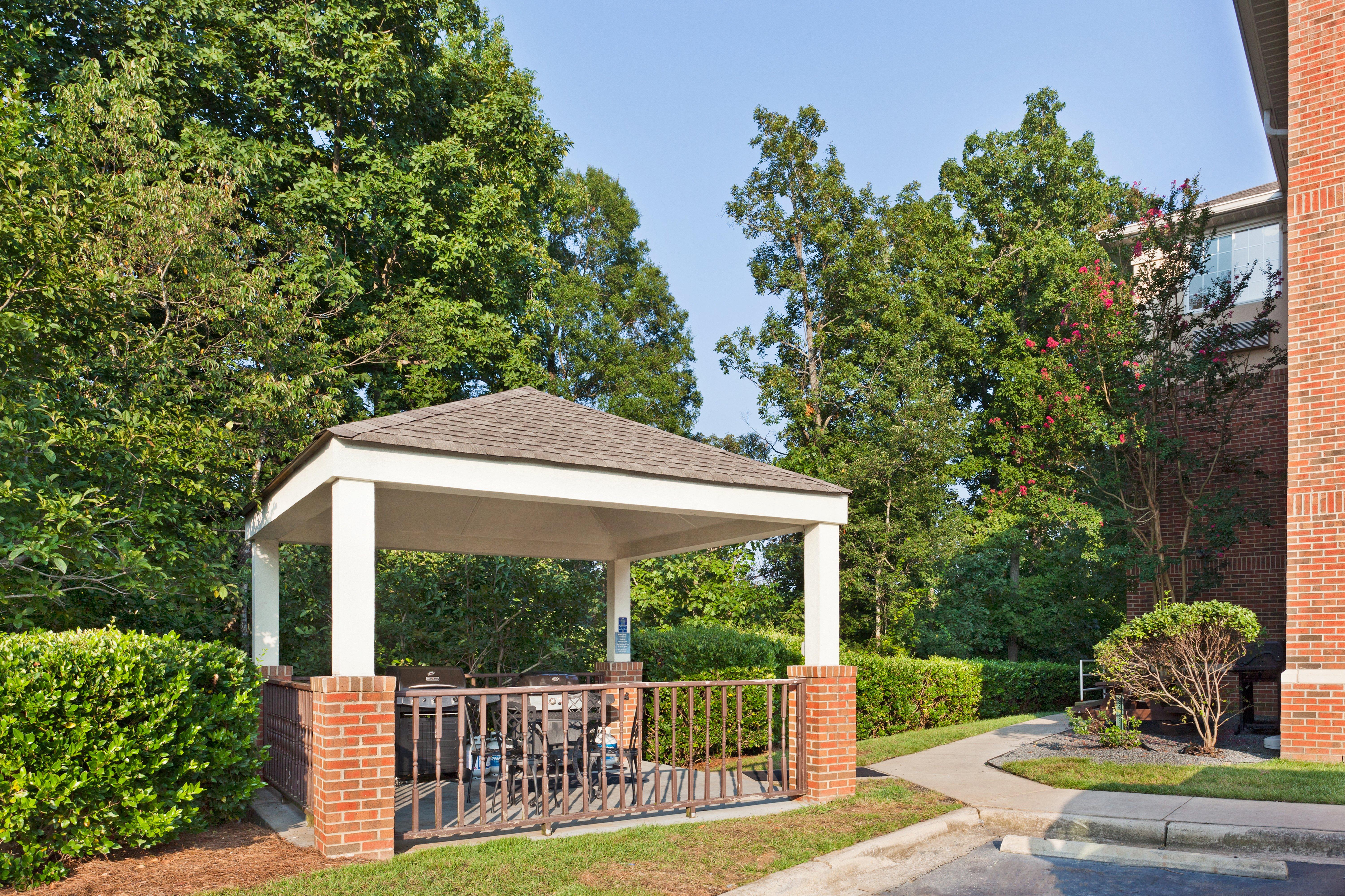 Sonesta Simply Suites Charlotte University المظهر الخارجي الصورة